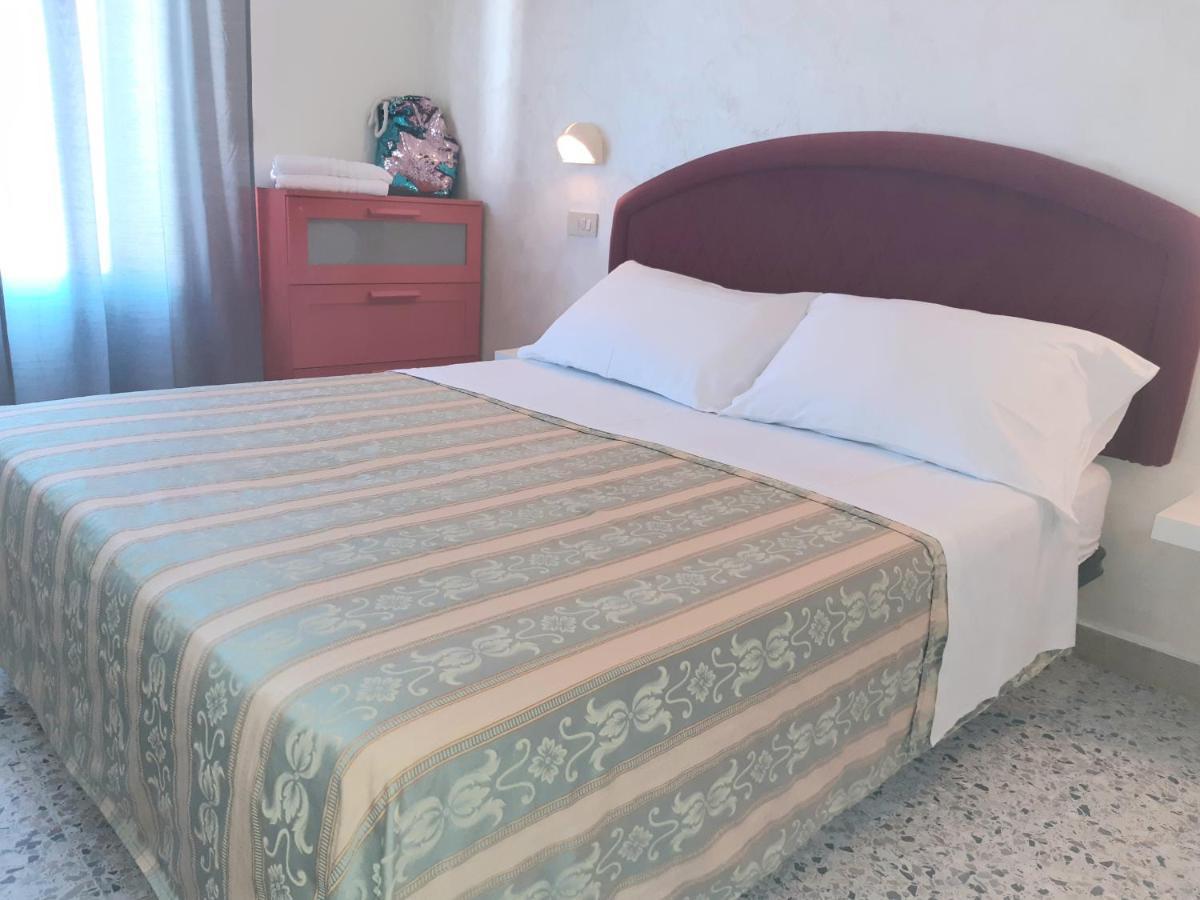 Hotel Raul Риччоне Екстер'єр фото