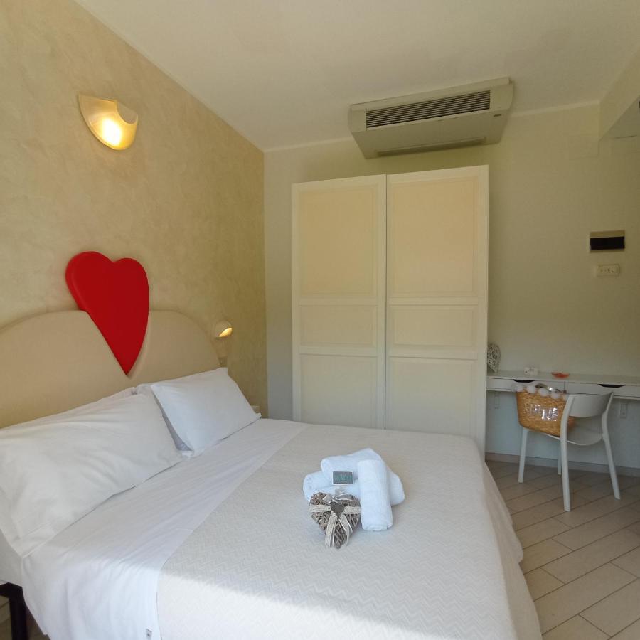 Hotel Raul Риччоне Екстер'єр фото